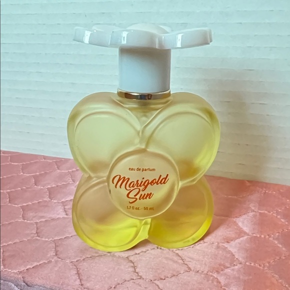 Tru Fragrance & Beauty Other - SOLD SOLD SOLD